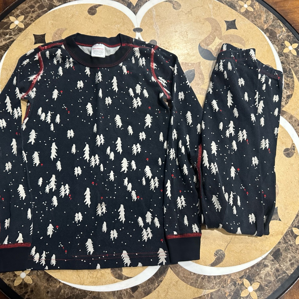 Hanna Andersson Christmas tree black, red & white  - 1 set - size US 8 120cm